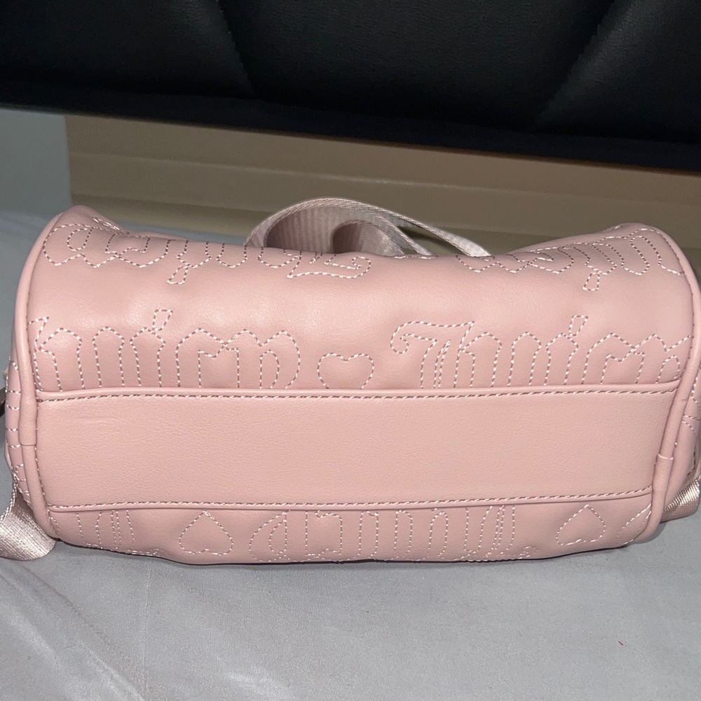 Juicy Couture Pink Crossbody Bag with Gold Chain - Picture 8 of 8